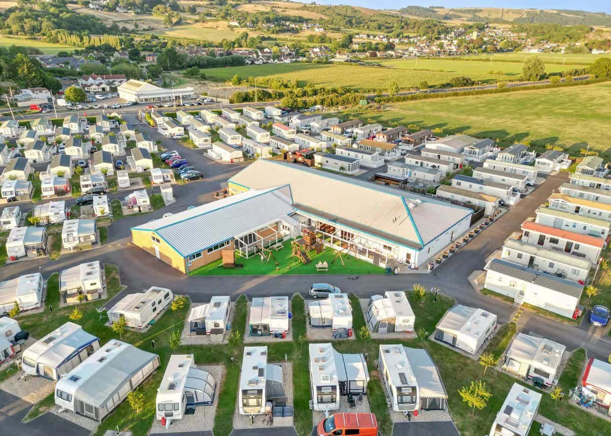 Riverside Holiday Park