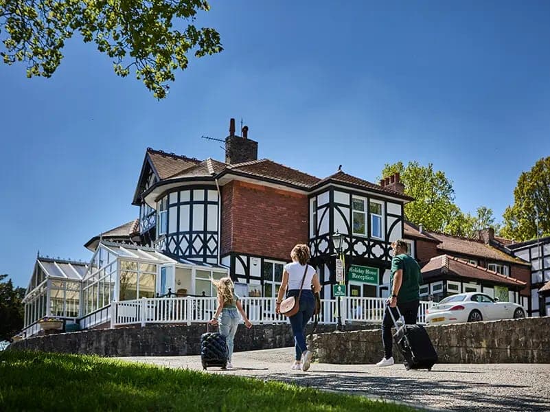 Lyons Woodlands Hall Holiday Park & Hotel